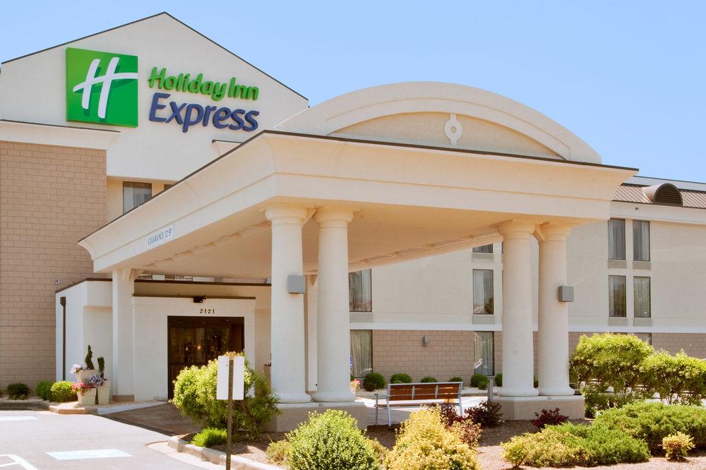 Holiday Inn Express Danville By Ihg Exterior foto